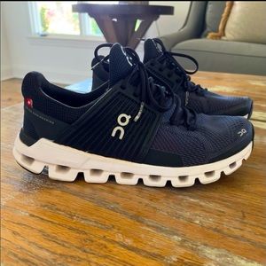 On Cloud Women Shoes